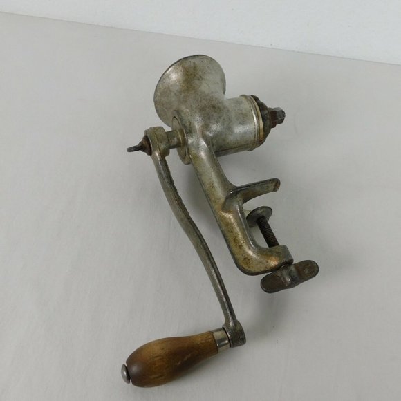 Universal Meat Kitchen Grinder 2 Cast Iron Wood Handle Hand Crank Vintage No Box - Picture 3 of 9